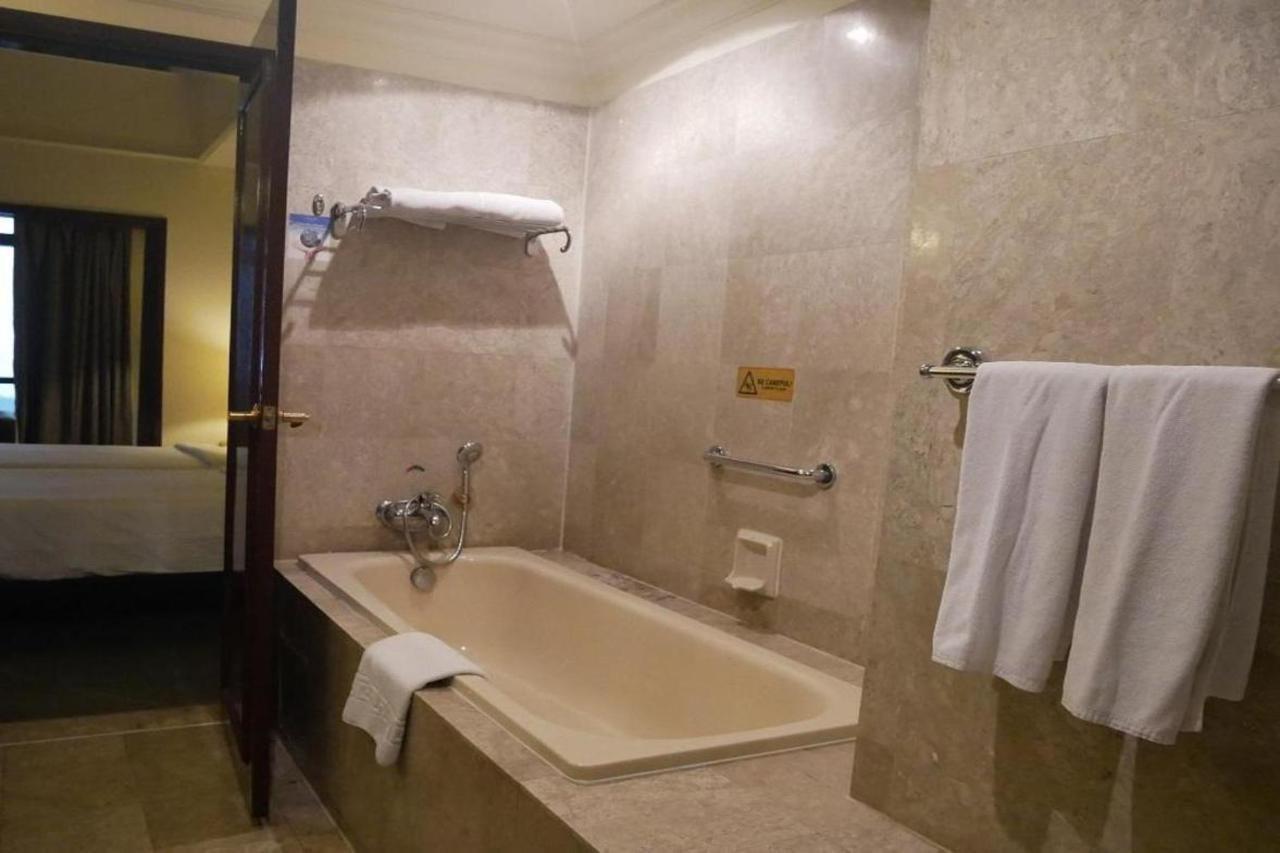The Bukit Bintang Serviced Residences Kuala Lumpur Exterior photo
